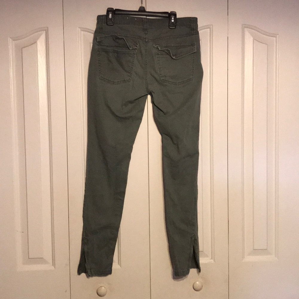 Pants - Picture 3 of 4